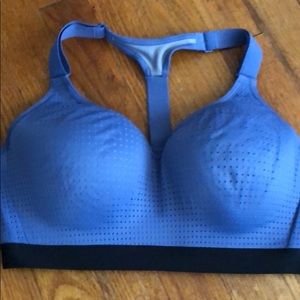 Victoria’s Secret Sports Bra - Size 34D